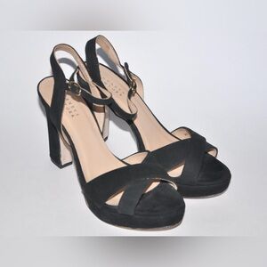 Barneys New York Black Suede Platform High Heels Sandal 39 US 9 MSRP $340
